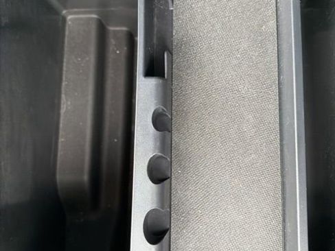 Used 2022 Ford F150 Lariat image 48