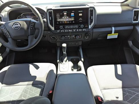 New 2026 Nissan Frontier SV image 12
