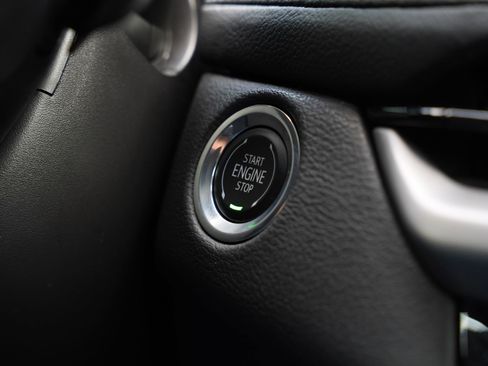 Certified 2024 Cadillac XT4 Sport image 15