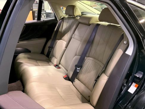 Used 2019 Lexus LS 500 AWD image 18