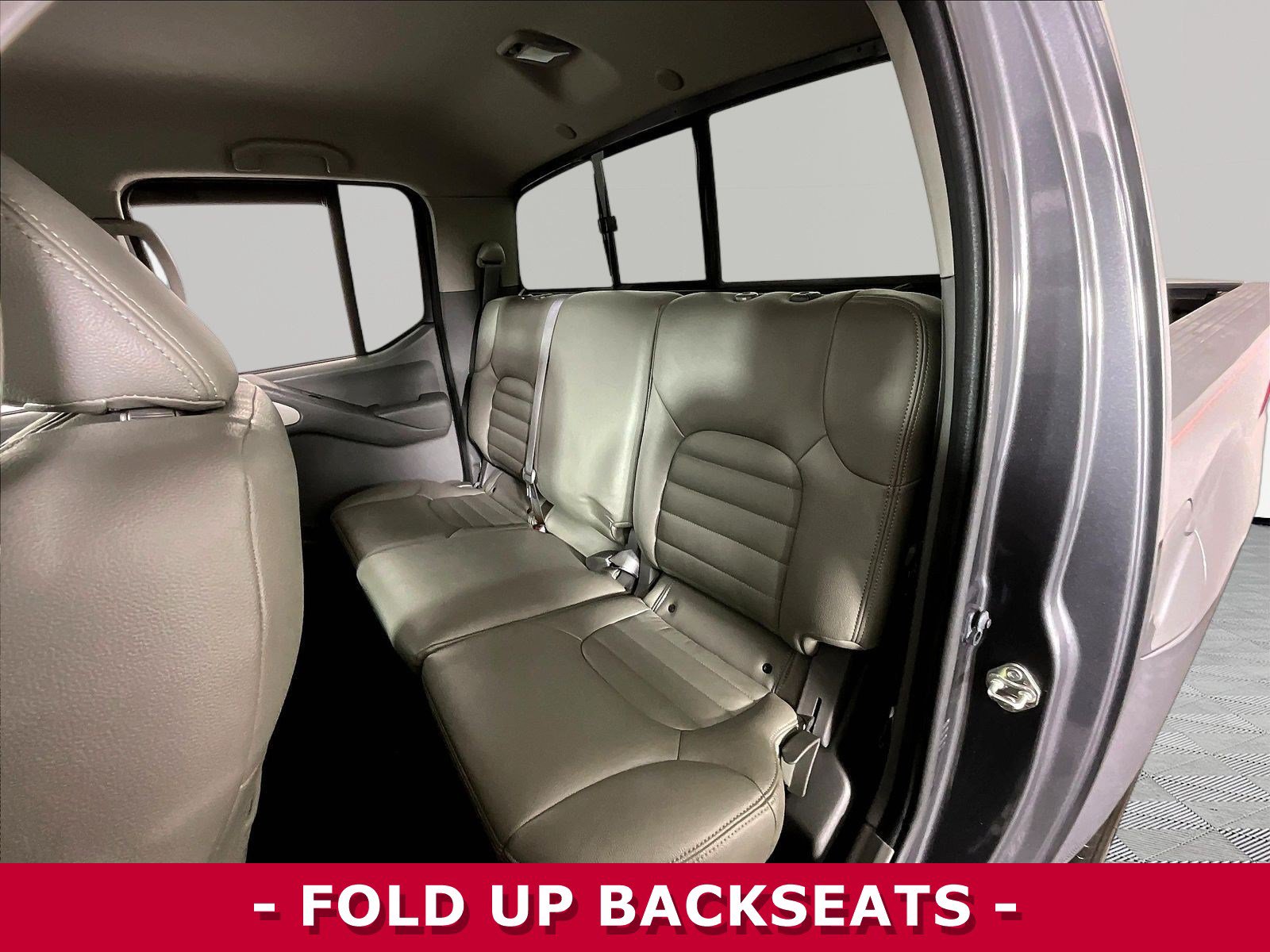 Used 2019 Nissan Frontier SV RWD image 23