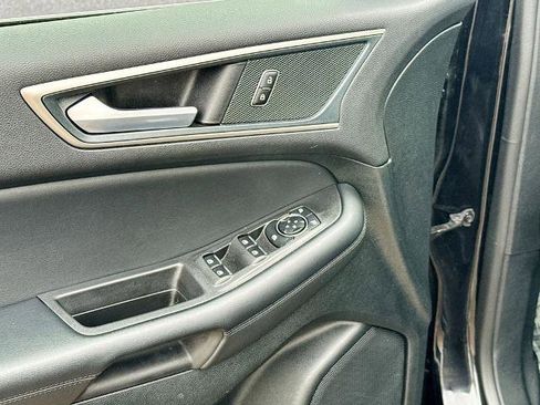 Certified 2024 Ford Edge SEL w/ Convenience Package image 13