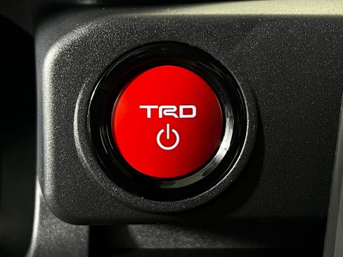 New 2025 Toyota 4Runner TRD Off-Road image 17