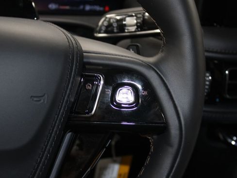 New 2026 Lincoln Aviator Reserve w/ Luxury Package image 39