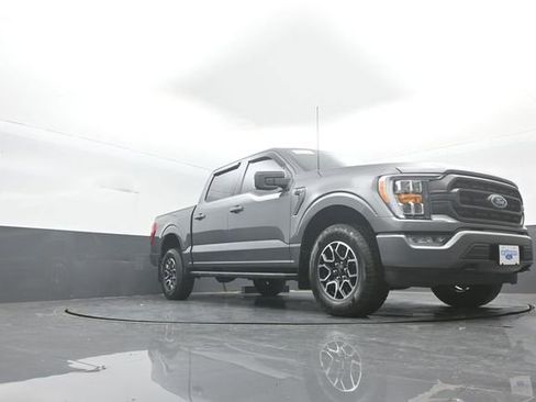 Certified 2022 Ford F150 XLT w/ Equipment Group 302A High image 27