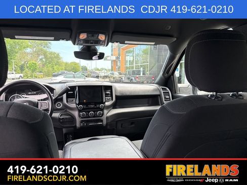 Used 2024 RAM 3500 Tradesman w/ Chrome Appearance Group AWD/4WD image 33