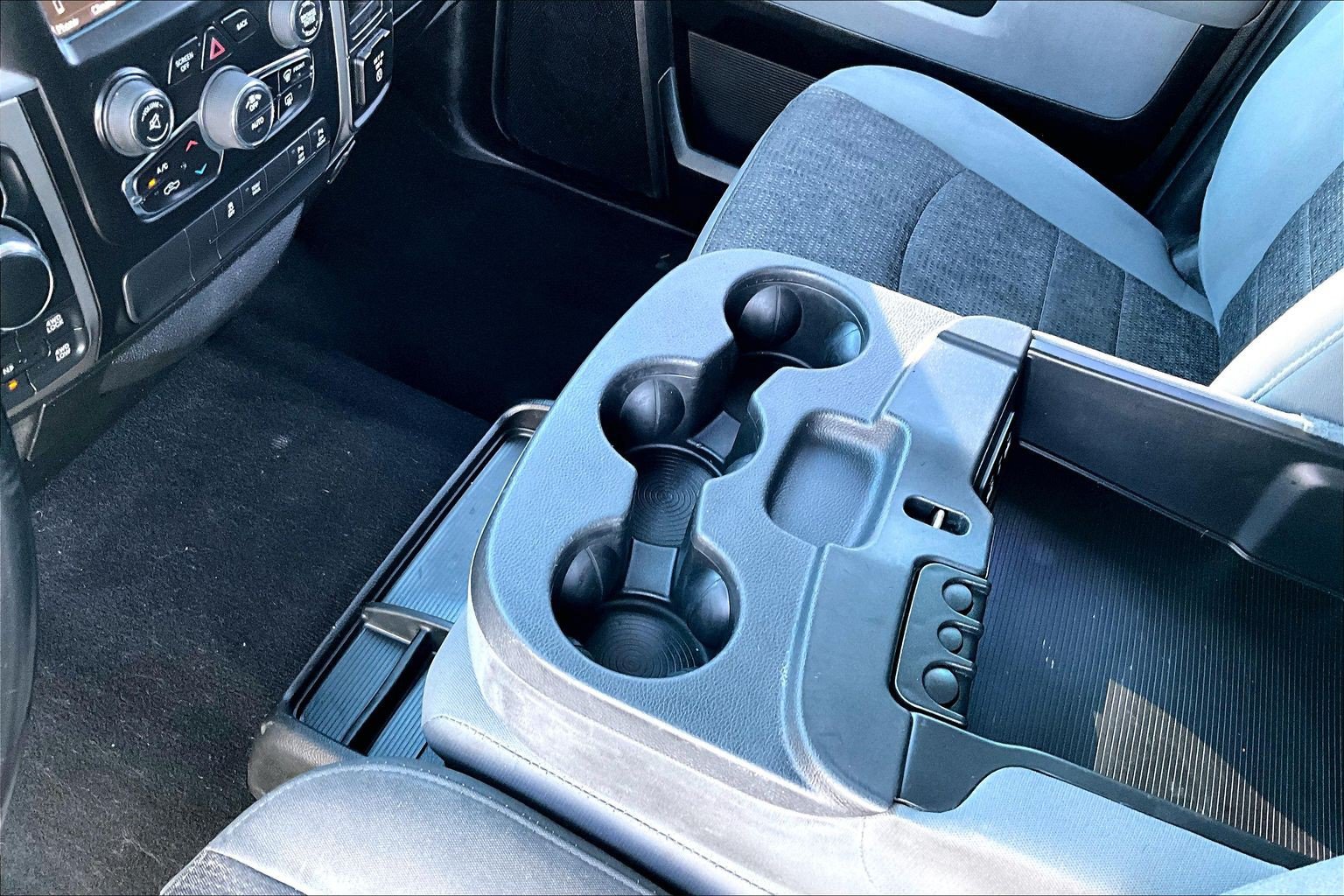 Used 2019 RAM 1500 Big Horn AWD/4WD image 13