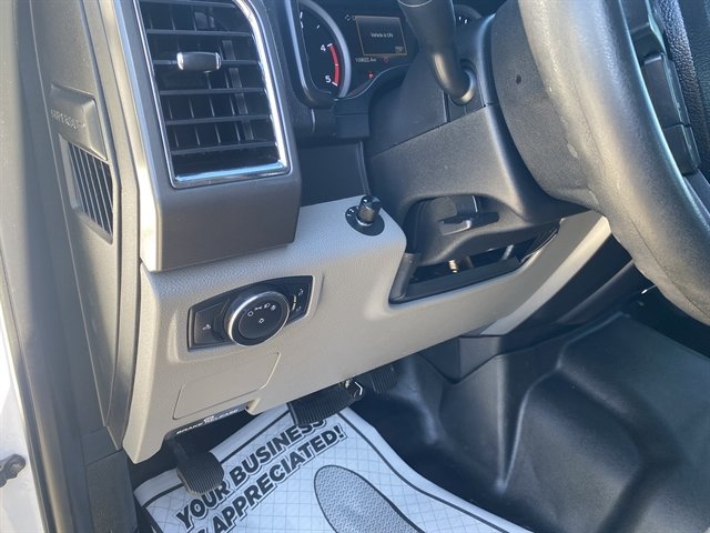 Used 2018 Ford F250 XLT w/ Snow Plow Prep Package AWD/4WD image 19