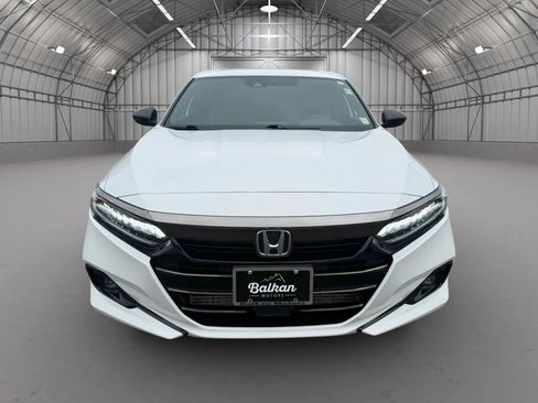 Used 2021 Honda Accord Sport image 13
