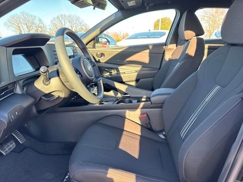 New 2026 Hyundai Elantra SEL Sport Premium FWD image 11