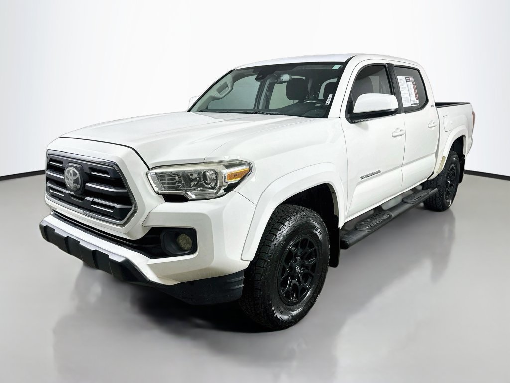 Used 2019 Toyota Tacoma SR5 RWD image 3