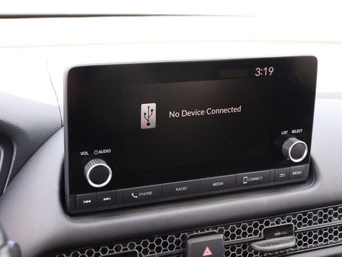 Used 2023 Honda HR-V Sport image 17