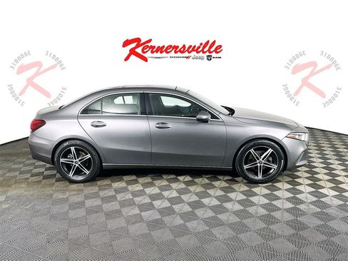 Used 2021 Mercedes-Benz A 220 4MATIC image 8