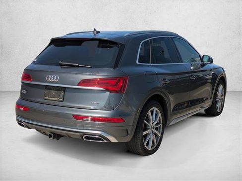 Used 2021 Audi Q5 e Prestige w/ Prestige Package AWD/4WD image 5