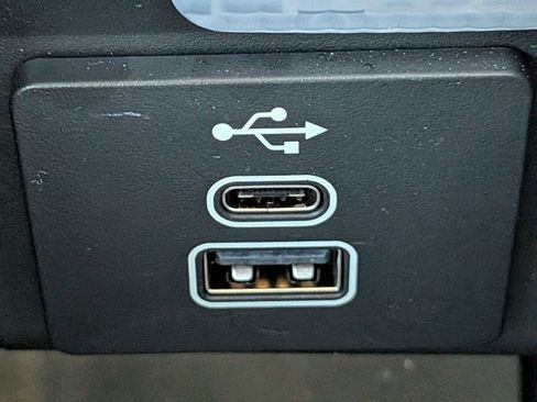 Certified 2025 Lincoln Aviator Reserve image 27