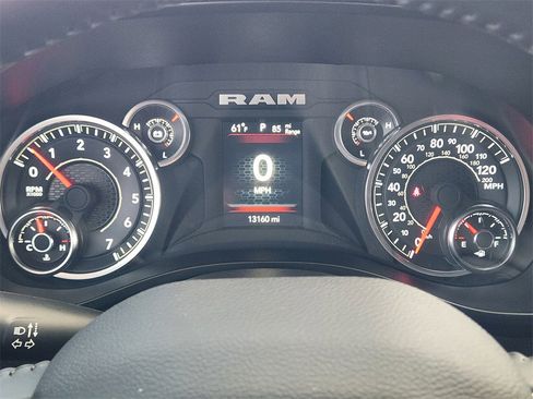 Used 2024 RAM 1500 Big Horn image 17