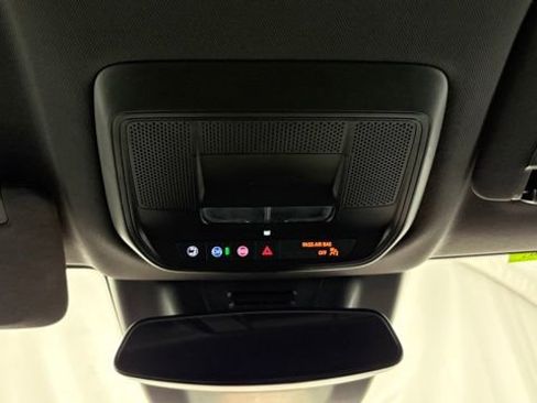 New 2026 Chevrolet Equinox EV LT image 33