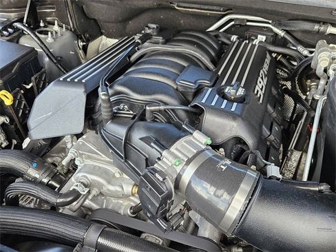 Used 2022 Dodge Durango SRT w/ Technology Group image 24