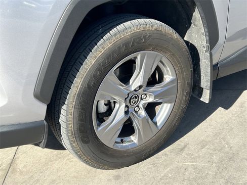 Used 2024 Toyota RAV4 XLE image 9