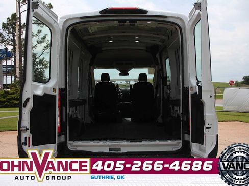 Used 2019 Ford Transit 250 148 Medium Roof RWD image 8
