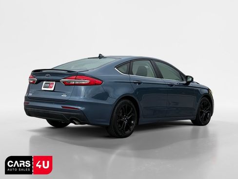 Used 2019 Ford Fusion SE w/ Equipment Group 151A FWD image 7