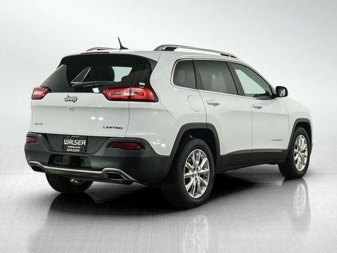 Used 2015 Jeep Cherokee Limited w/ Luxury Group AWD/4WD image 5