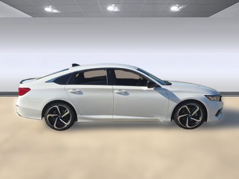 Used 2022 Honda Accord Sport image 8