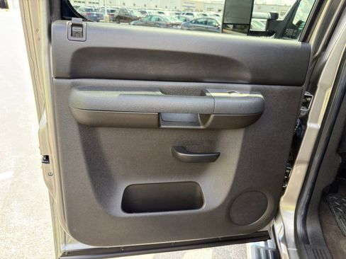 Used 2013 GMC Sierra 2500 SLE w/ HD SLE Premium Package AWD/4WD image 26