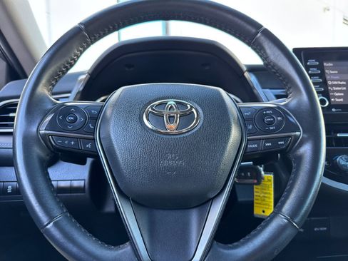 Used 2024 Toyota Camry SE image 21