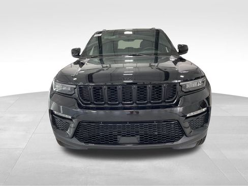 New 2025 Jeep Grand Cherokee Limited w/ Black Appearance Package image 6
