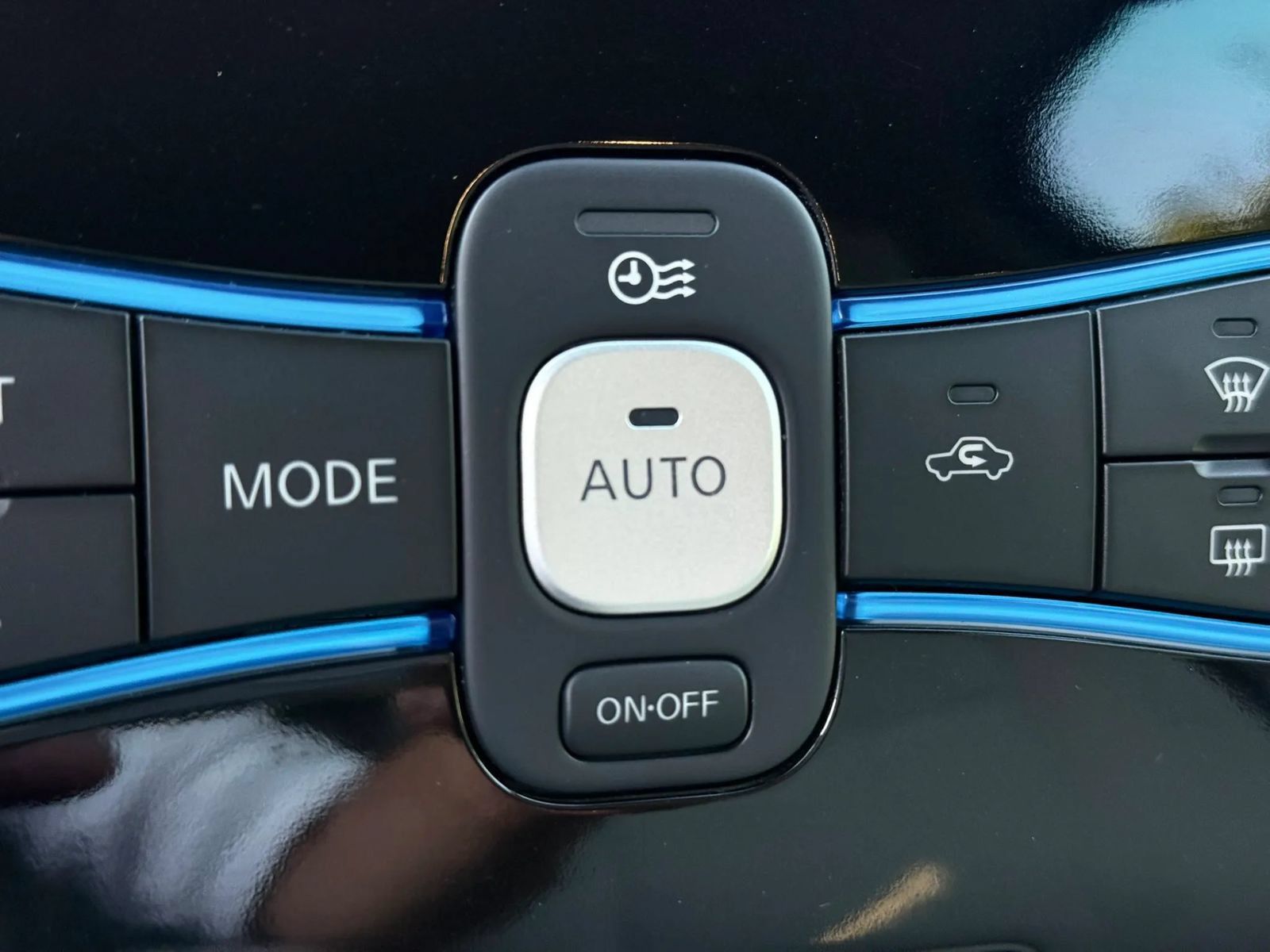 Used 2024 Nissan Leaf SV Plus FWD image 23