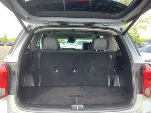 Used 2023 Hyundai Palisade SEL w/ Cargo Package image 10