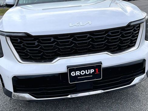 Used 2024 Kia Sorento EX w/ Panoramic Sunroof Package image 28