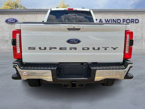 Used 2024 Ford F350 Lariat w/ Lariat Ultimate Package AWD/4WD image 5