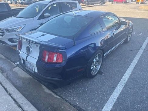 Used 2010 Ford Mustang Shelby GT500 image 3