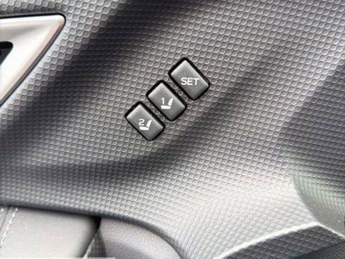 Used 2021 Subaru Forester Touring w/ Popular Package #2 image 39