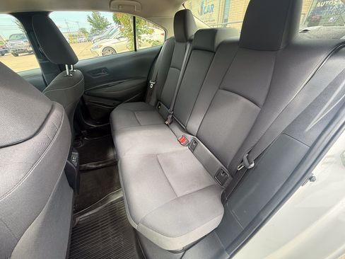Used 2024 Toyota Corolla LE FWD image 10