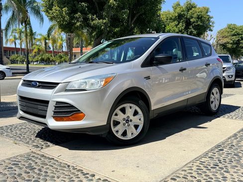 Used 2016 Ford Escape S image 1