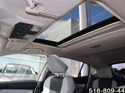 Used 2023 Subaru Crosstrek 2.5i Limited image 18