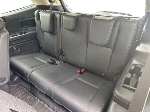 Used 2024 Subaru Ascent Limited AWD/4WD image 28