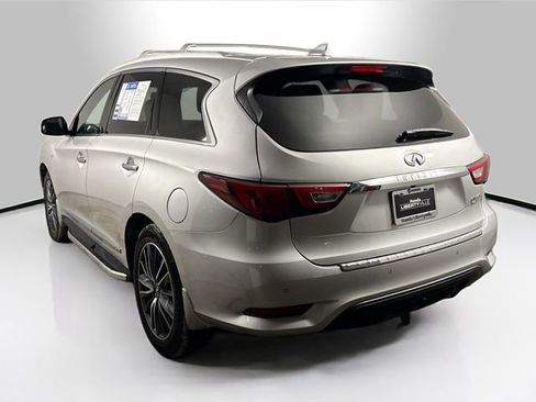 Used 2017 INFINITI QX60 Luxe w/ Deluxe Technology Package image 33