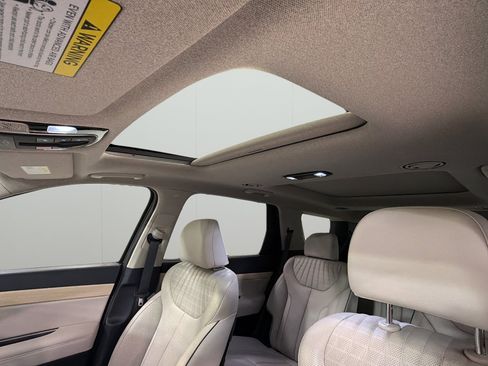 Used 2023 Hyundai Palisade Limited FWD image 19