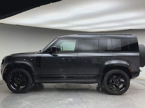 New 2026 Land Rover Defender 110 X-Dynamic SE image 5