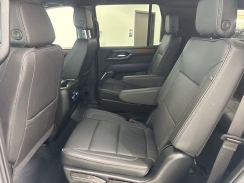 Used 2025 GMC Yukon Denali image 22