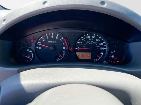 Used 2014 Nissan Frontier SV w/ SV Value Truck Package image 46