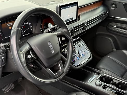 Used 2020 Lincoln Corsair Reserve w/ Elements Package AWD/4WD image 18