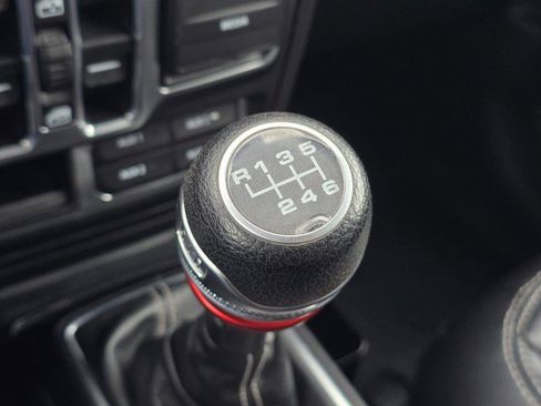 Certified 2020 Jeep Wrangler Unlimited Sahara AWD/4WD image 39