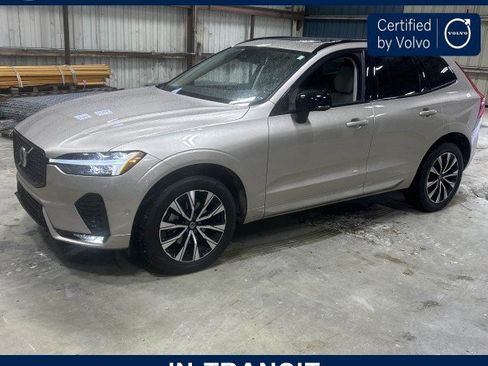 Certified 2023 Volvo XC60 B5 Plus AWD/4WD image 1