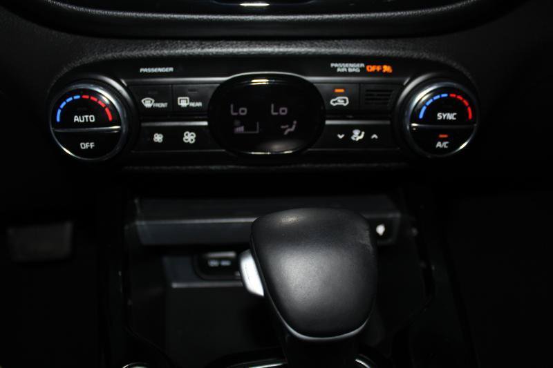 Used 2024 Kia Soul GT-Line FWD image 31