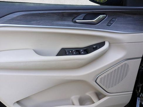 New 2026 Jeep Grand Cherokee L Limited w/ Luxury Tech Group II RWD image 18